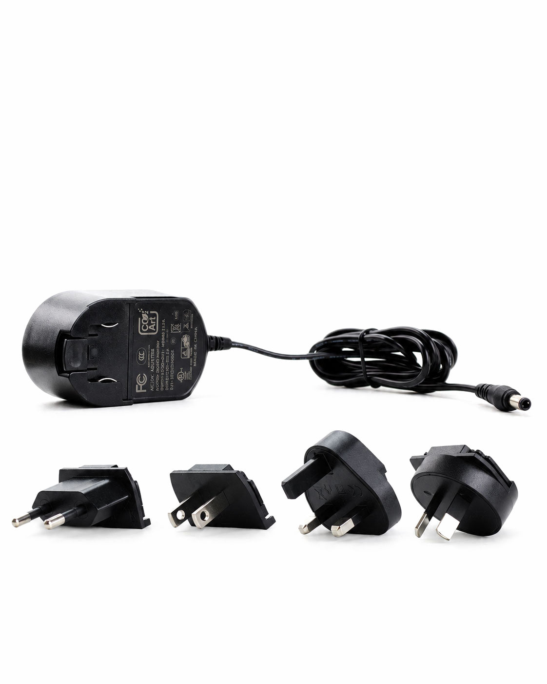 Uniwersalny zamienny zasilacz 12V DC